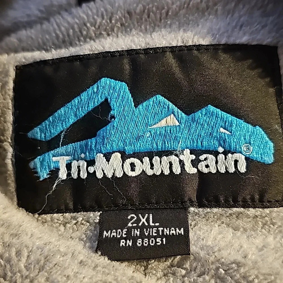 Tri-Mountian Men's Black Jacket - Picture 10 of 10